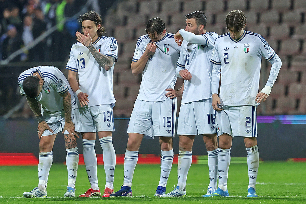 意大利国家队无缘2026年世界杯:四届冠军连续三次缺席